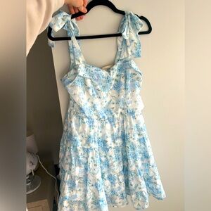 NWT Altar’d State Floral Tie Dress
